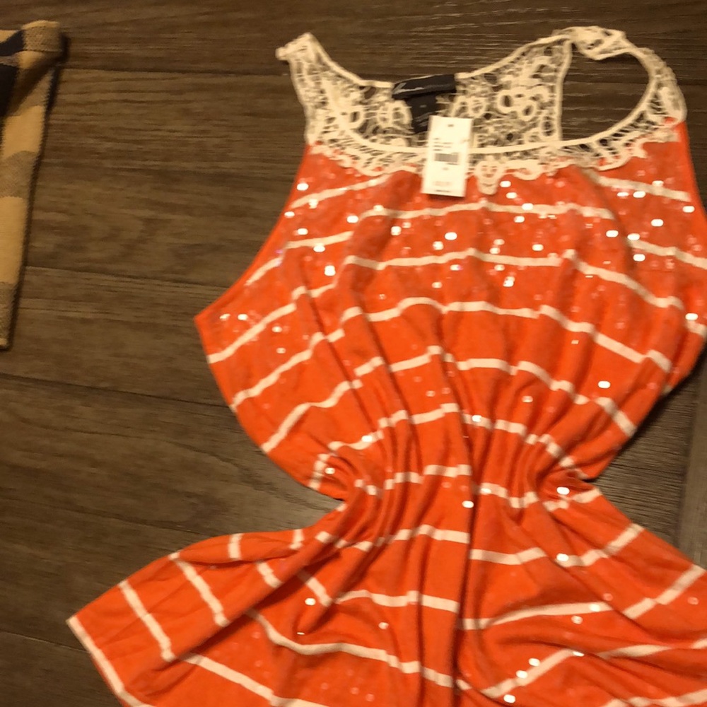 Women’s tank top